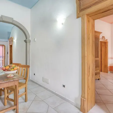 Casa Rosa San Salvatore (Lucca)